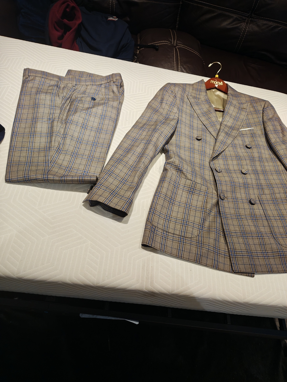 Double-Breasted Windowpane Suit - Beige with Blue Check